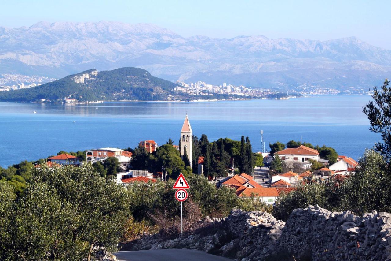 Apartments By The Sea Slatine, Ciovo - 15504 Exterior photo